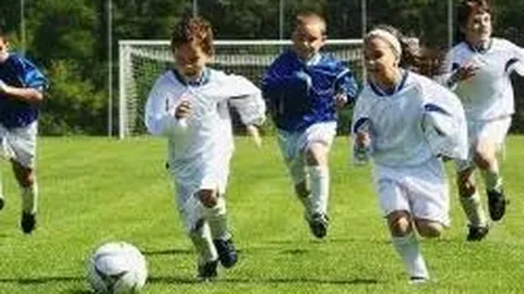 朱孝天坦言与F4关系疏离：独爱妻子，友朋寥寥